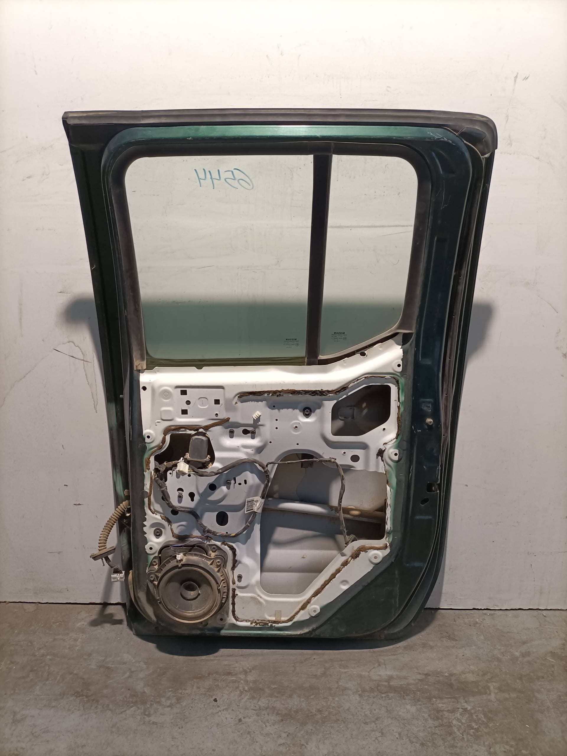 Puerta trasera derecha NISSAN NAVARA PICK-UP (D40M) 2