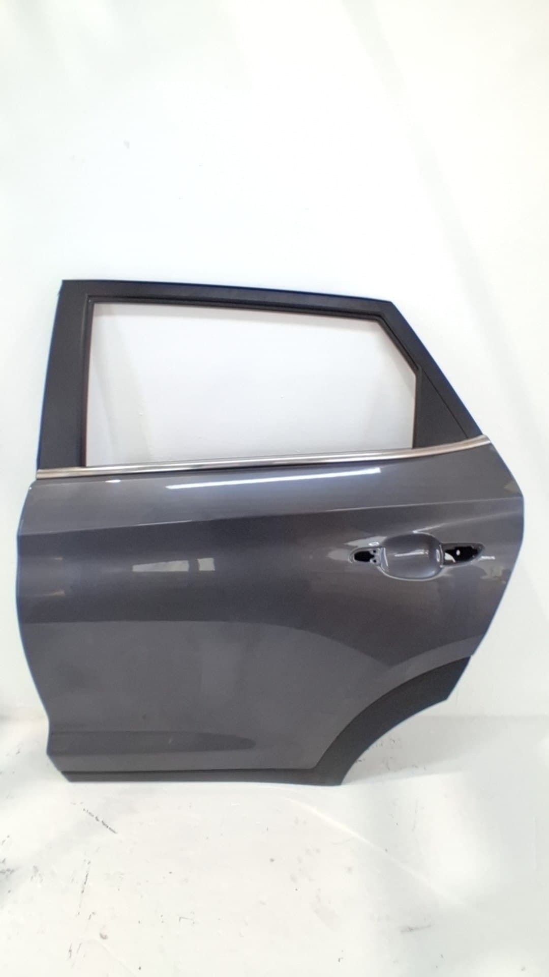 Puerta trasera izquierda HYUNDAI TUCSON