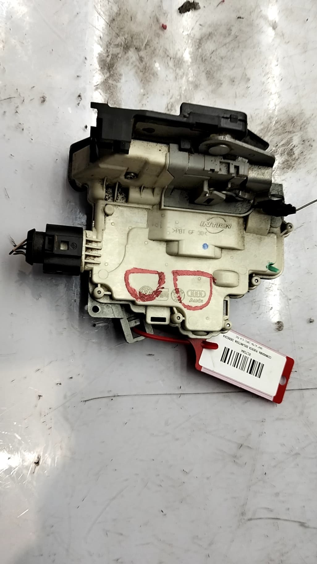 Cerradura puerta delantera derecha SEAT ALTEA (5P1)