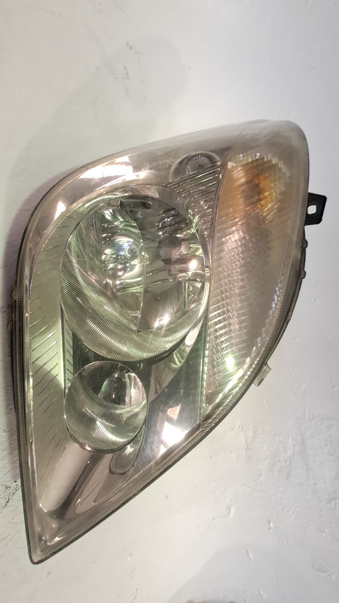 Faro derecho MERCEDES-BENZ SPRINTER 3-T FURGONETA (B906)