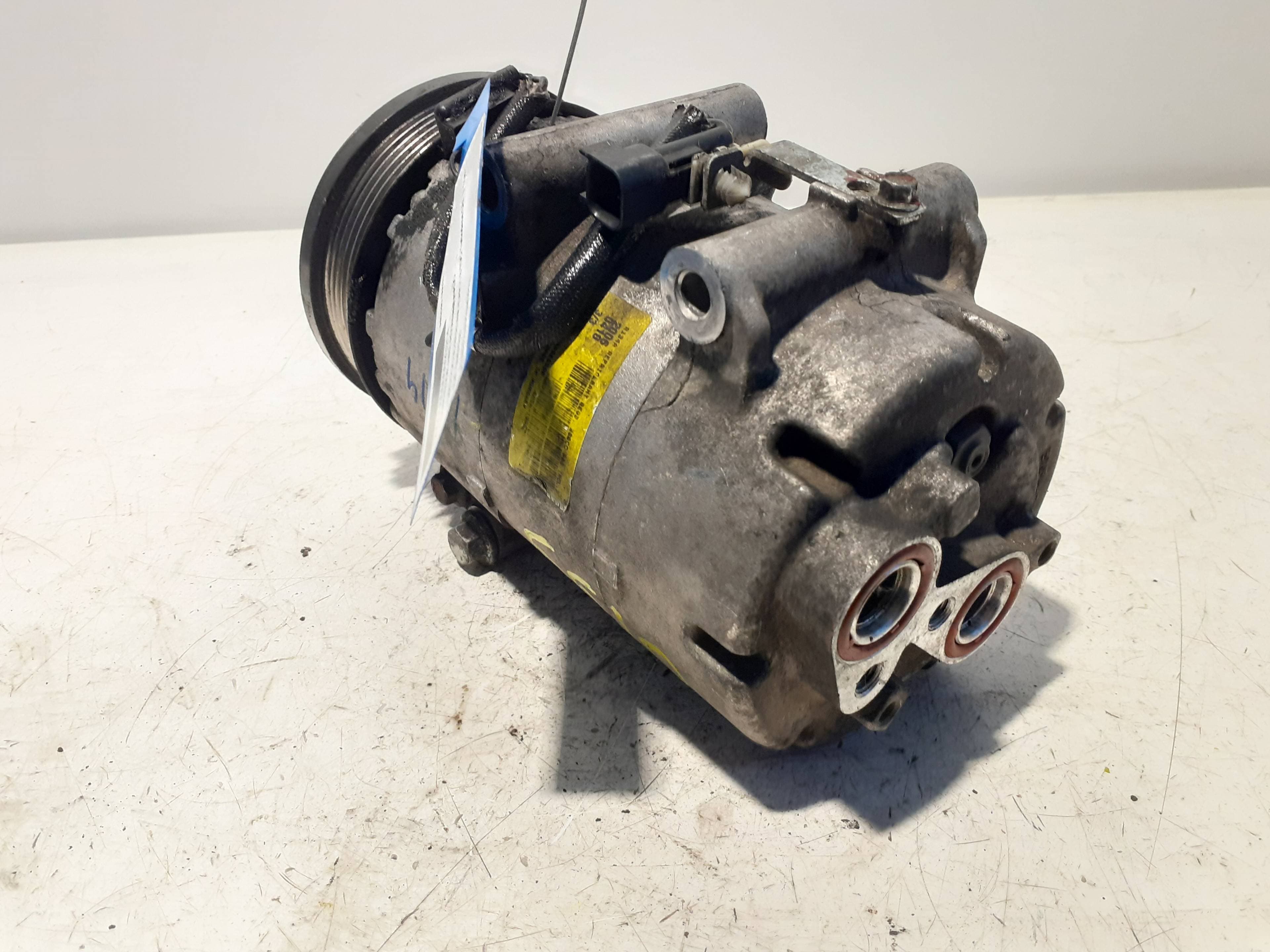 Recambio FORD FOCUS BERLINA (CAP) ref. 4M5H19D62 3