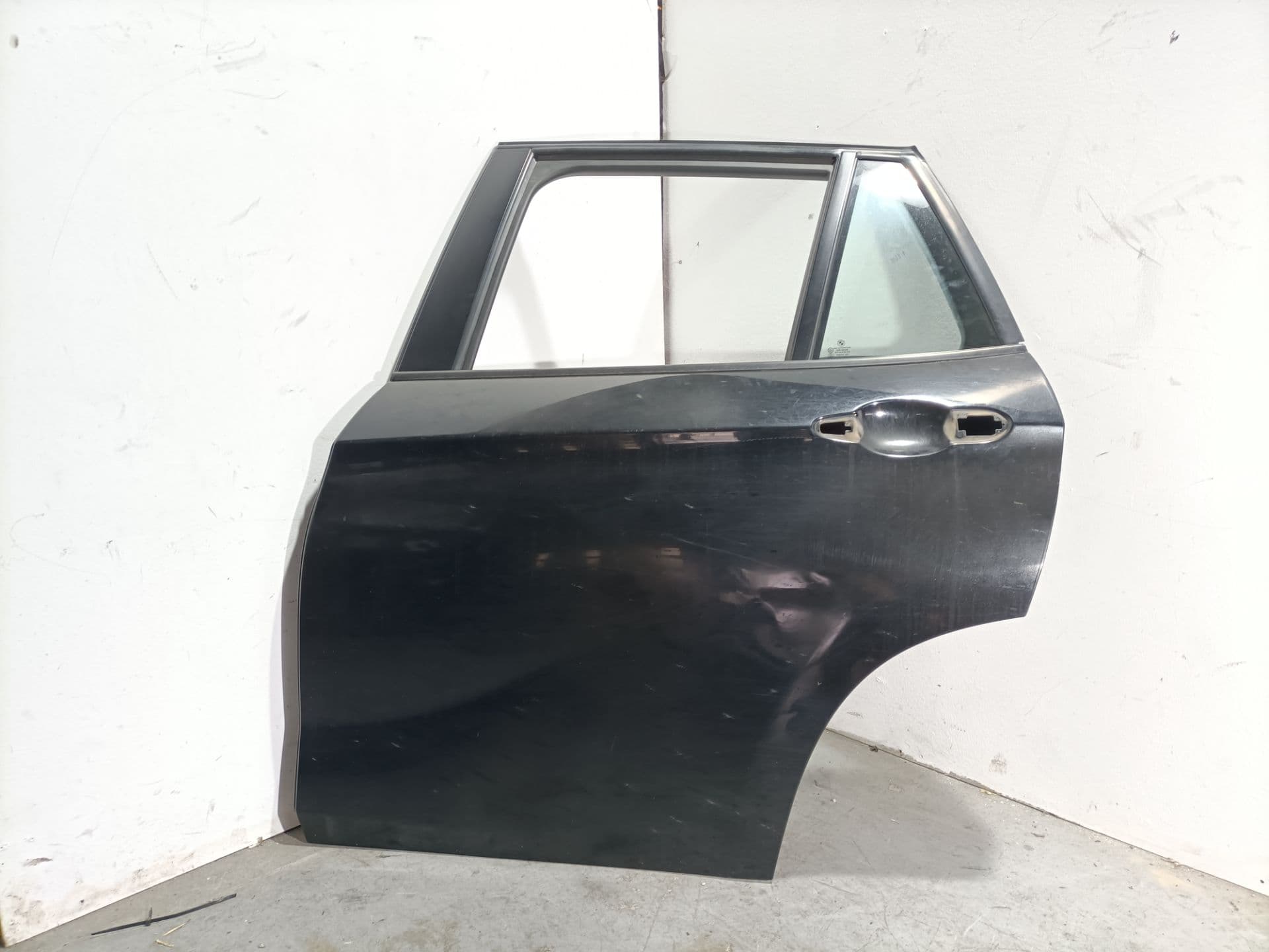 Puerta trasera izquierda BMW X1 (E84)
