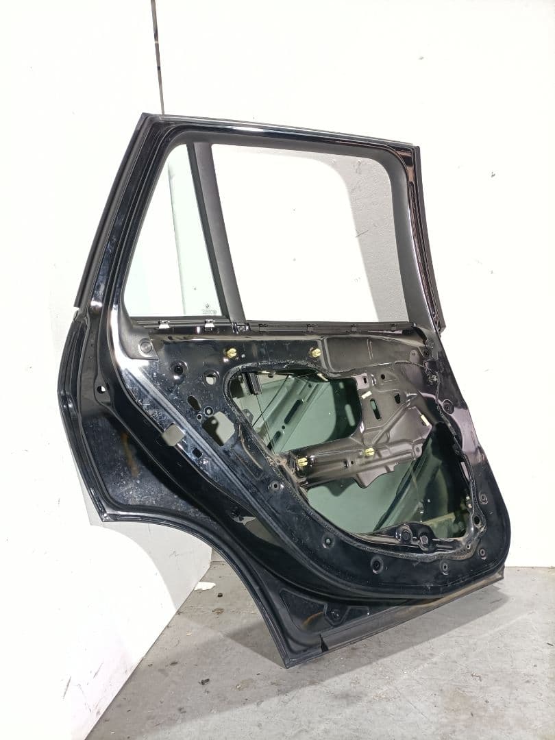 Puerta trasera izquierda BMW X1 (E84) 2
