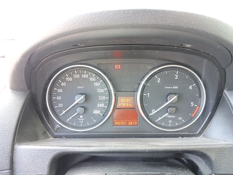 Cuadro instrumentos BMW X1 (E84) 2