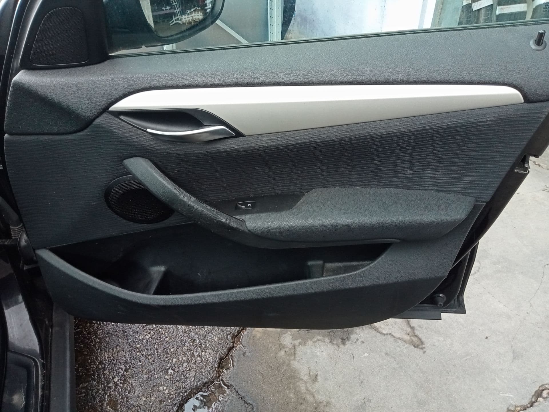 Elevalunas delantero derecho BMW X1 (E84) 2