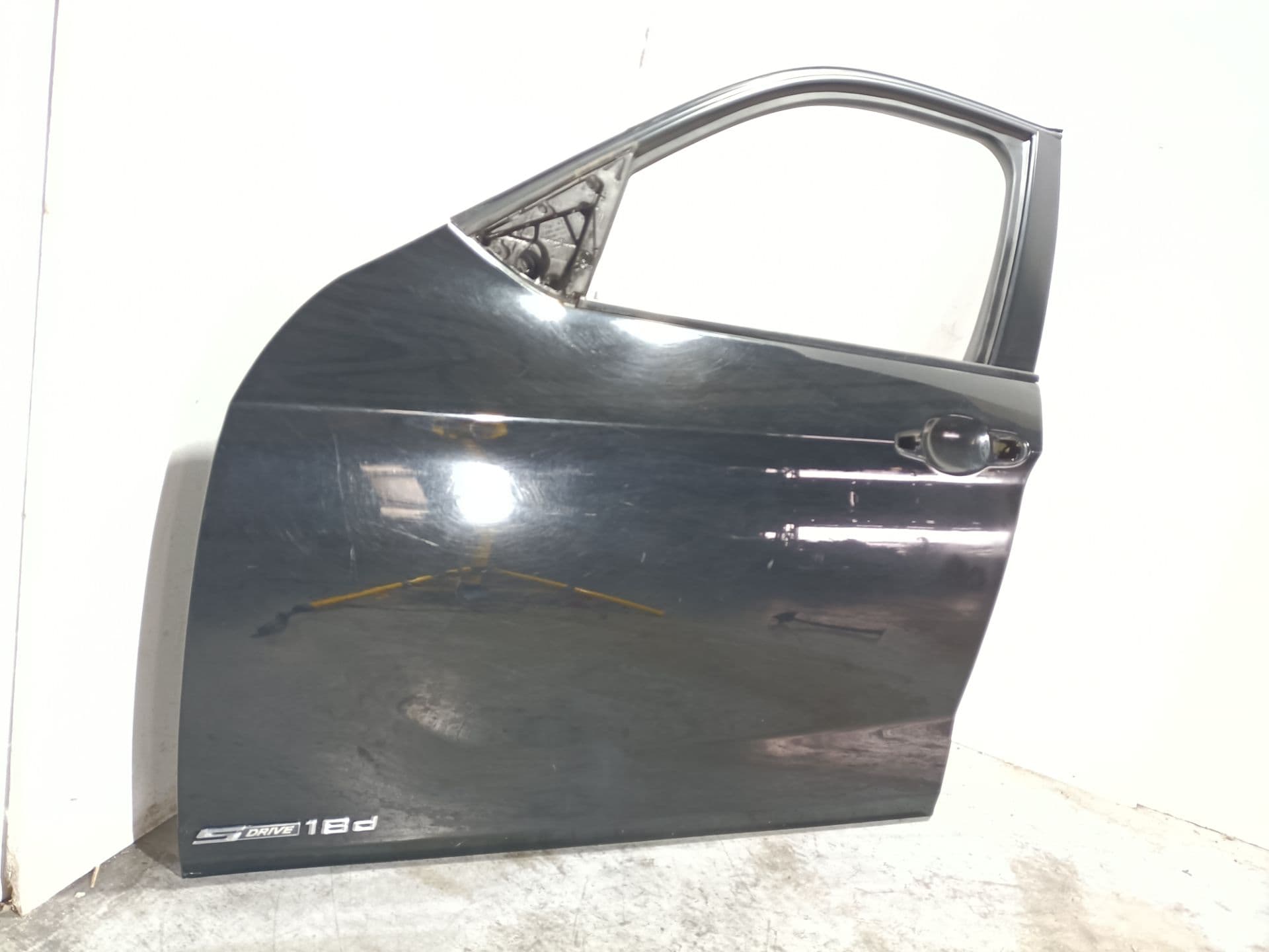 Puerta delantera izquierda BMW X1 (E84) 3