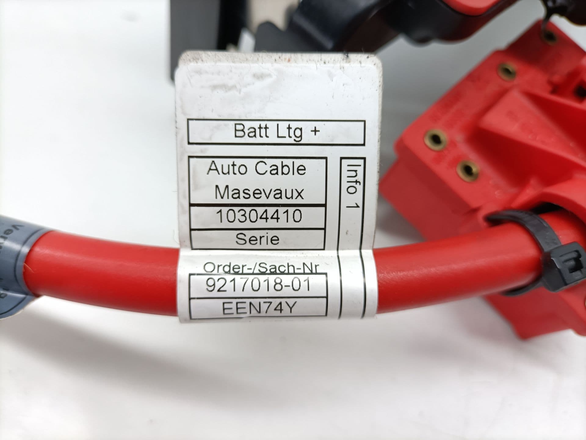 Caja reles / fusibles BMW X1 (E84) 4