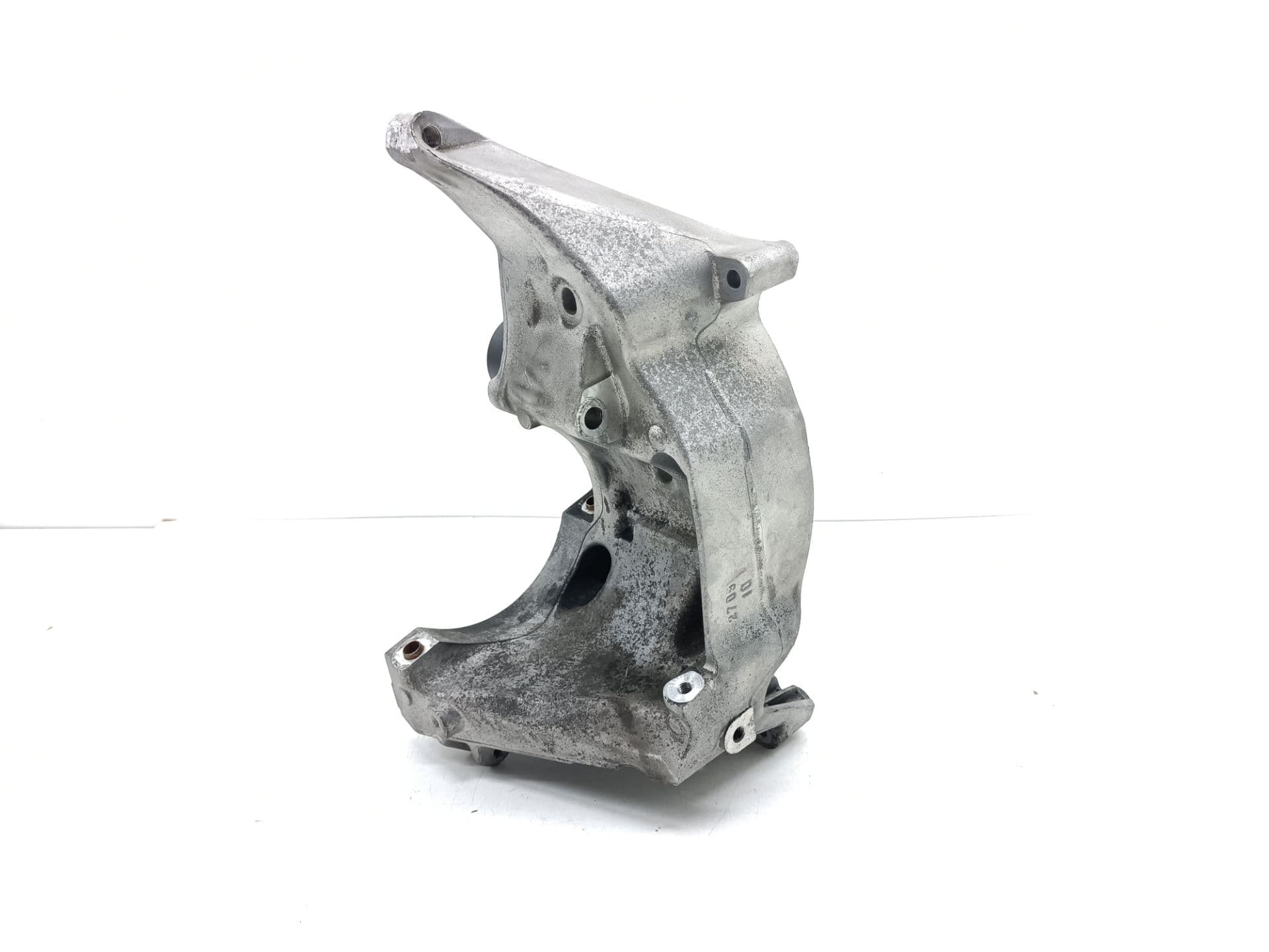 Soporte alternador BMW X1 (E84)