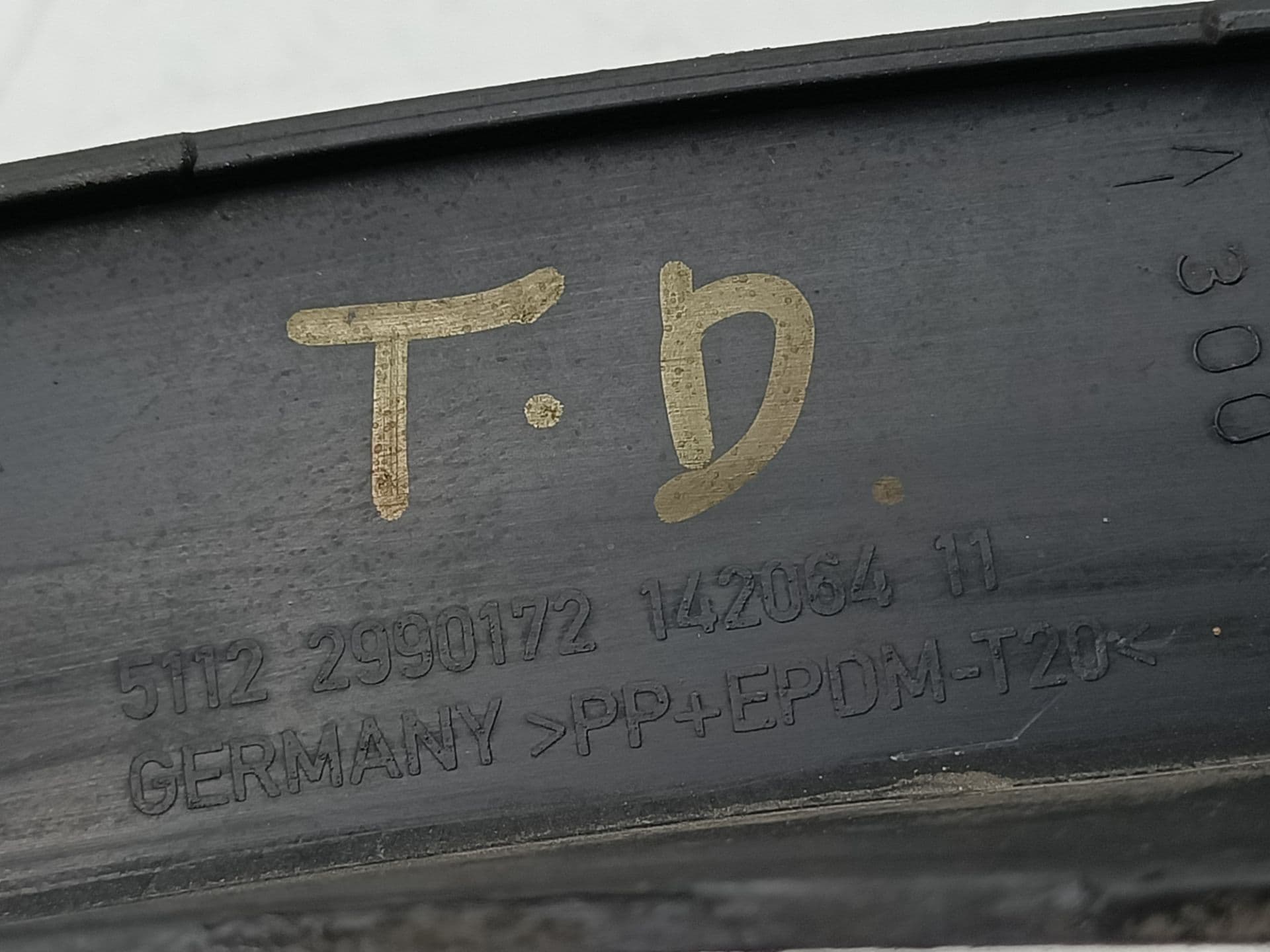 Aletin trasero derecho BMW X1 (E84) 2