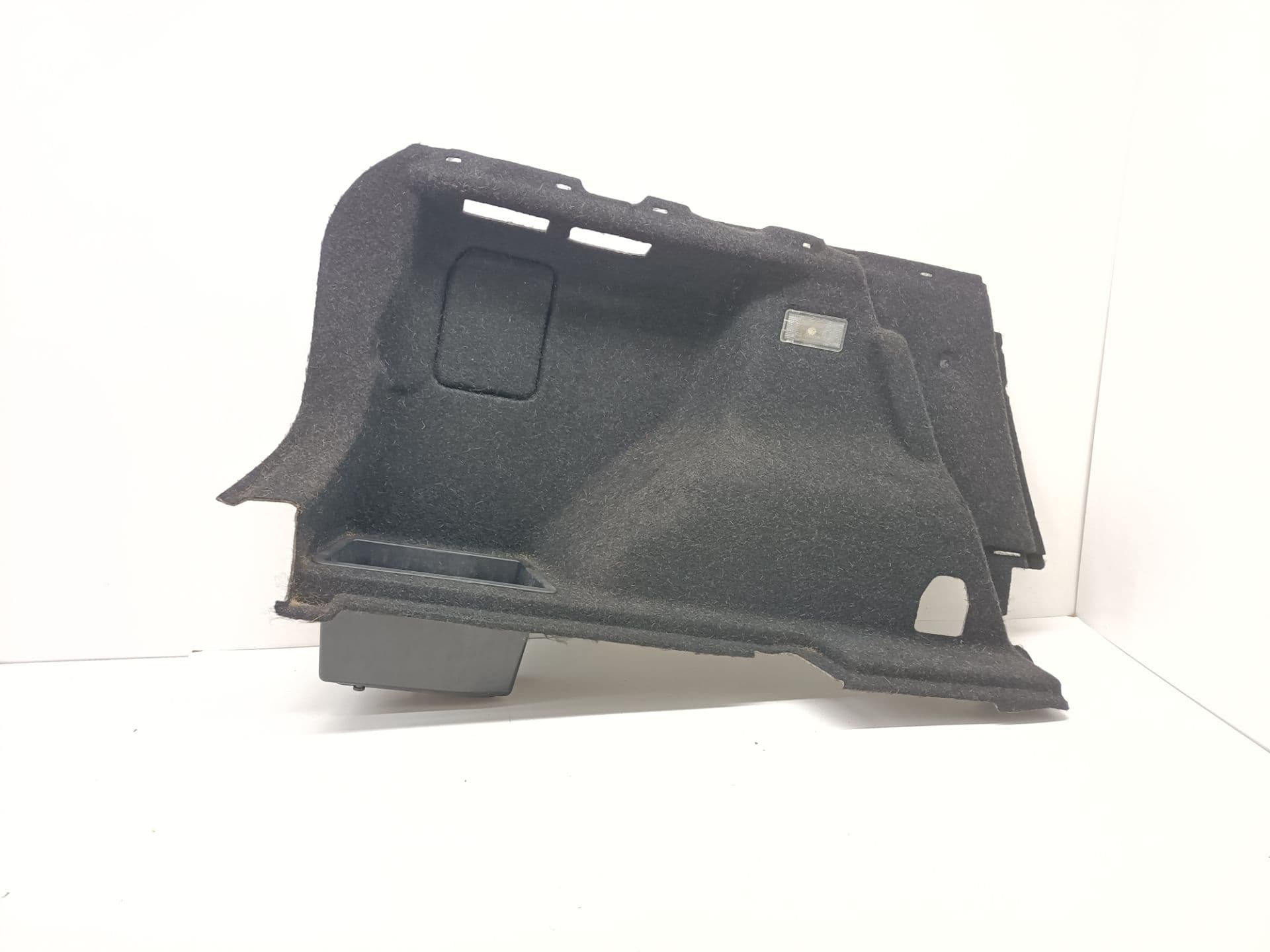 Guarnecido porton trasero BMW X1 (E84)