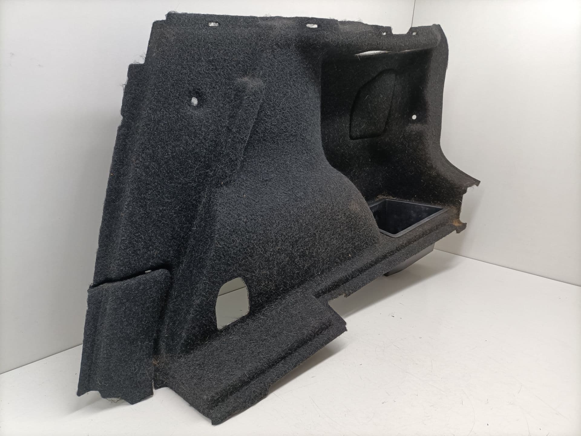 Guarnecido porton trasero BMW X1 (E84) 4