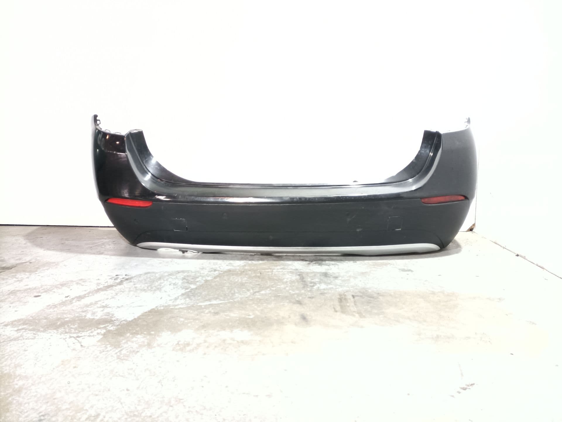 Paragolpes trasero BMW X1 (E84)
