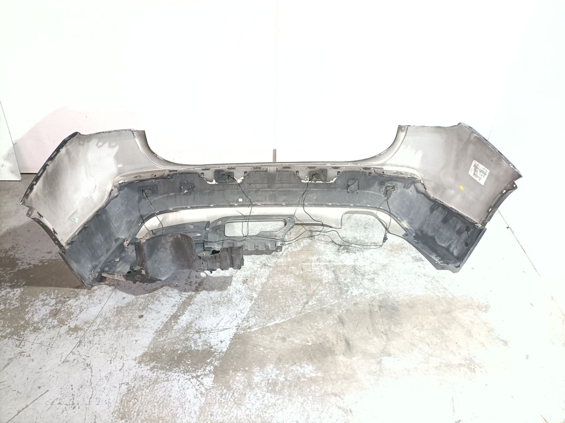 Paragolpes trasero BMW X1 (E84) 5