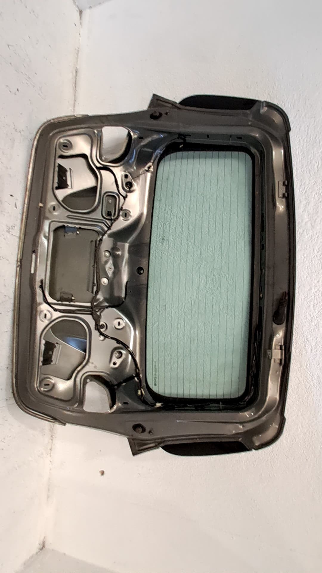 Porton trasero OPEL MERIVA B 2