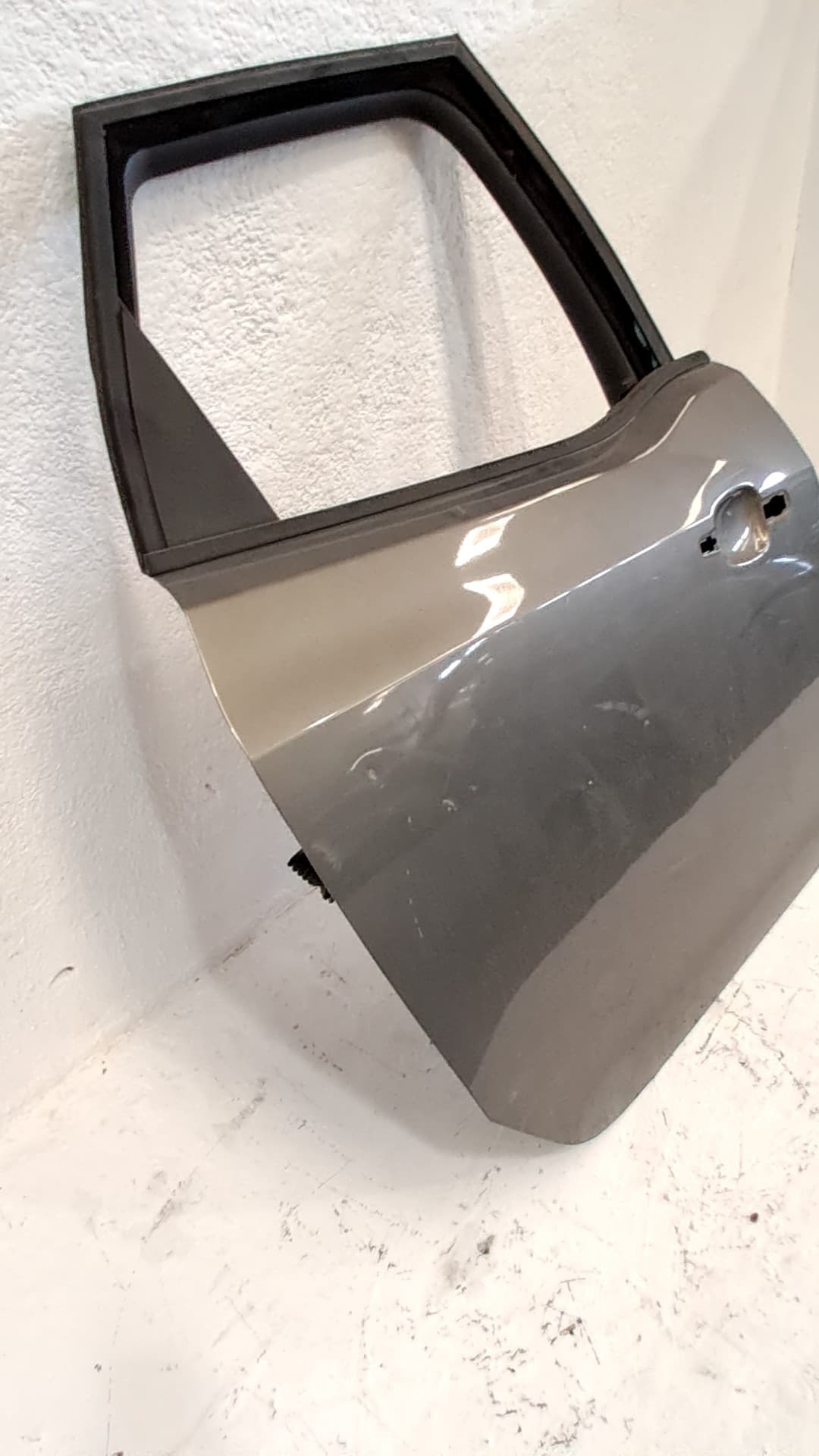 Puerta trasera derecha OPEL MERIVA B 4