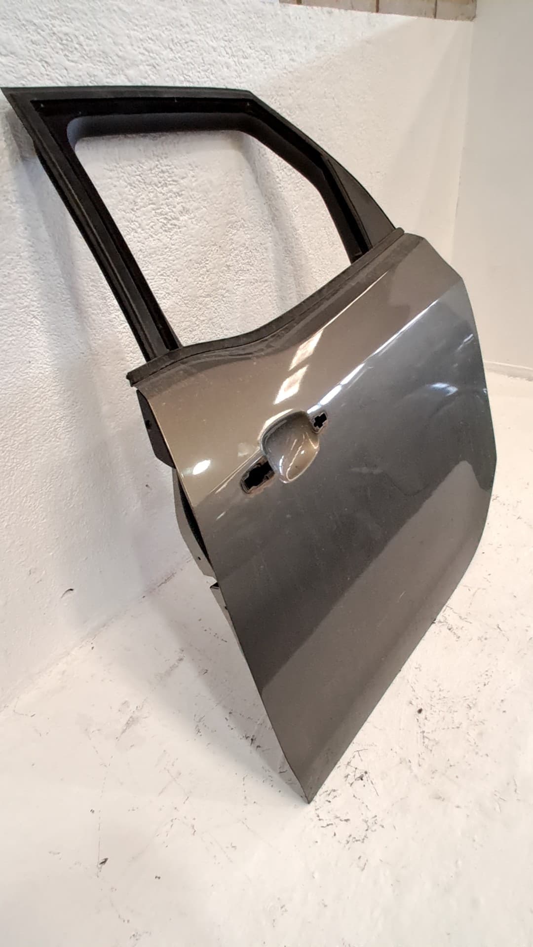 Puerta trasera izquierda OPEL MERIVA B 4