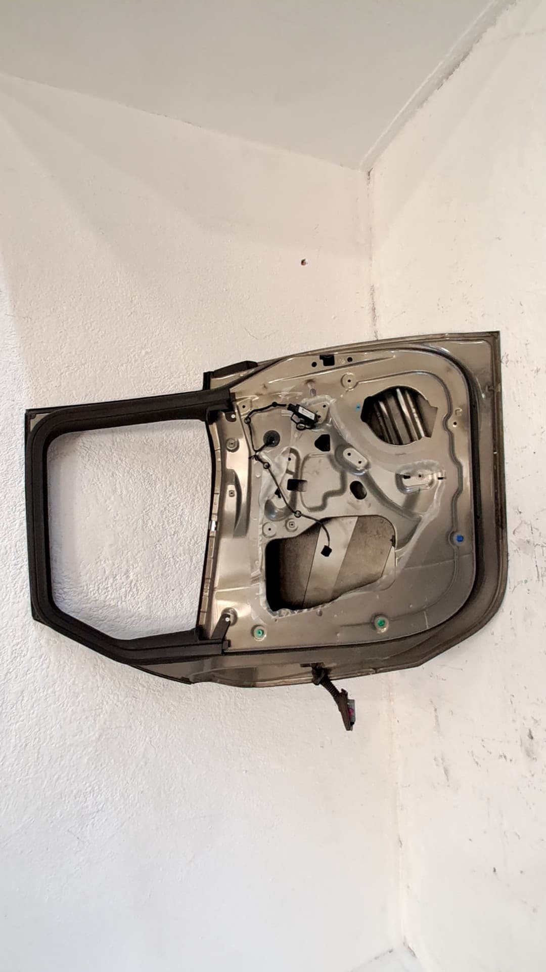 Puerta trasera izquierda OPEL MERIVA B 2