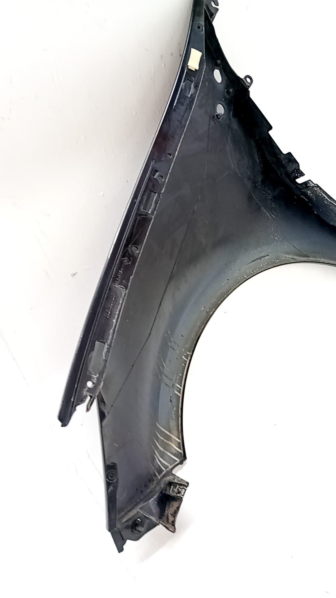 Aleta delantera derecha RENAULT CLIO III