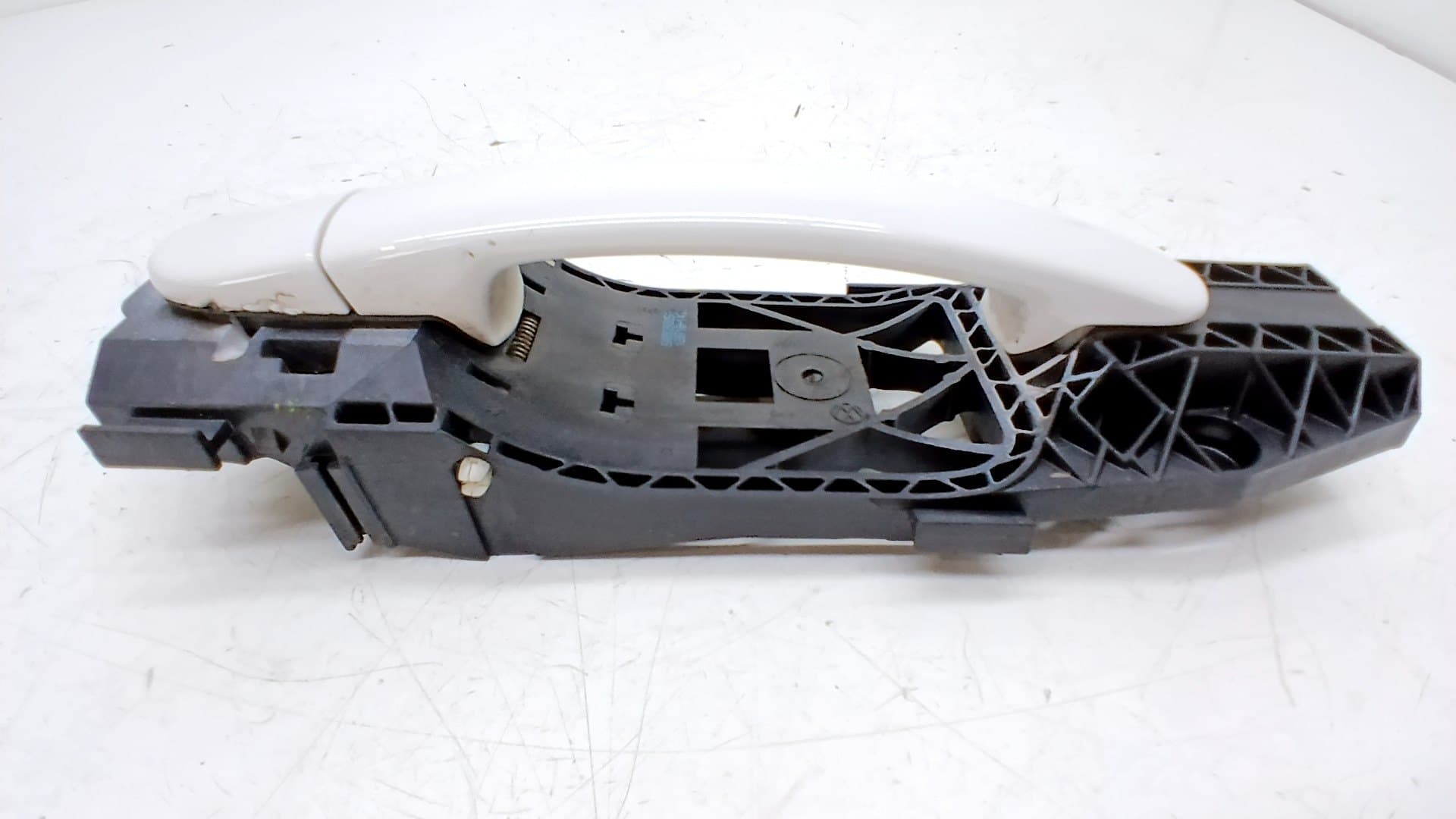 Maneta exterior trasera derecha VOLKSWAGEN POLO (6R1)