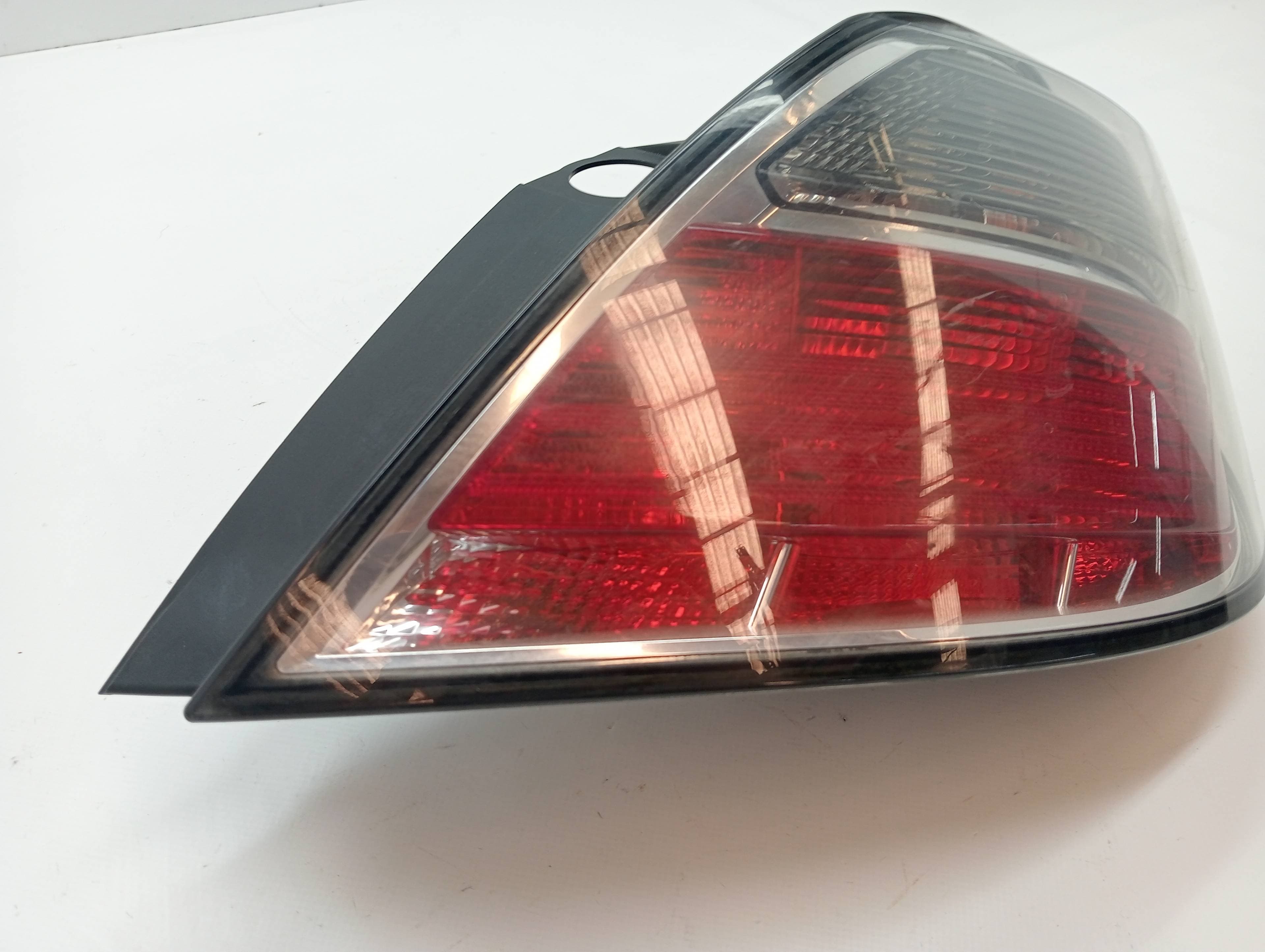 Piloto trasero derecho OPEL ASTRA H BER. 4