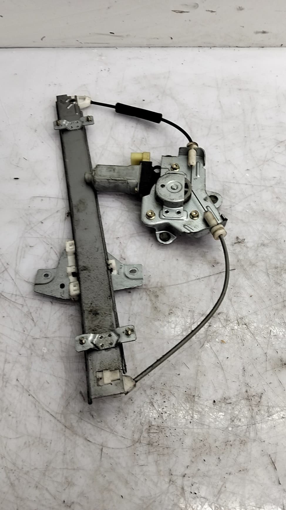 Motor elevalunas delantero izquierdo KIA PICANTO 2