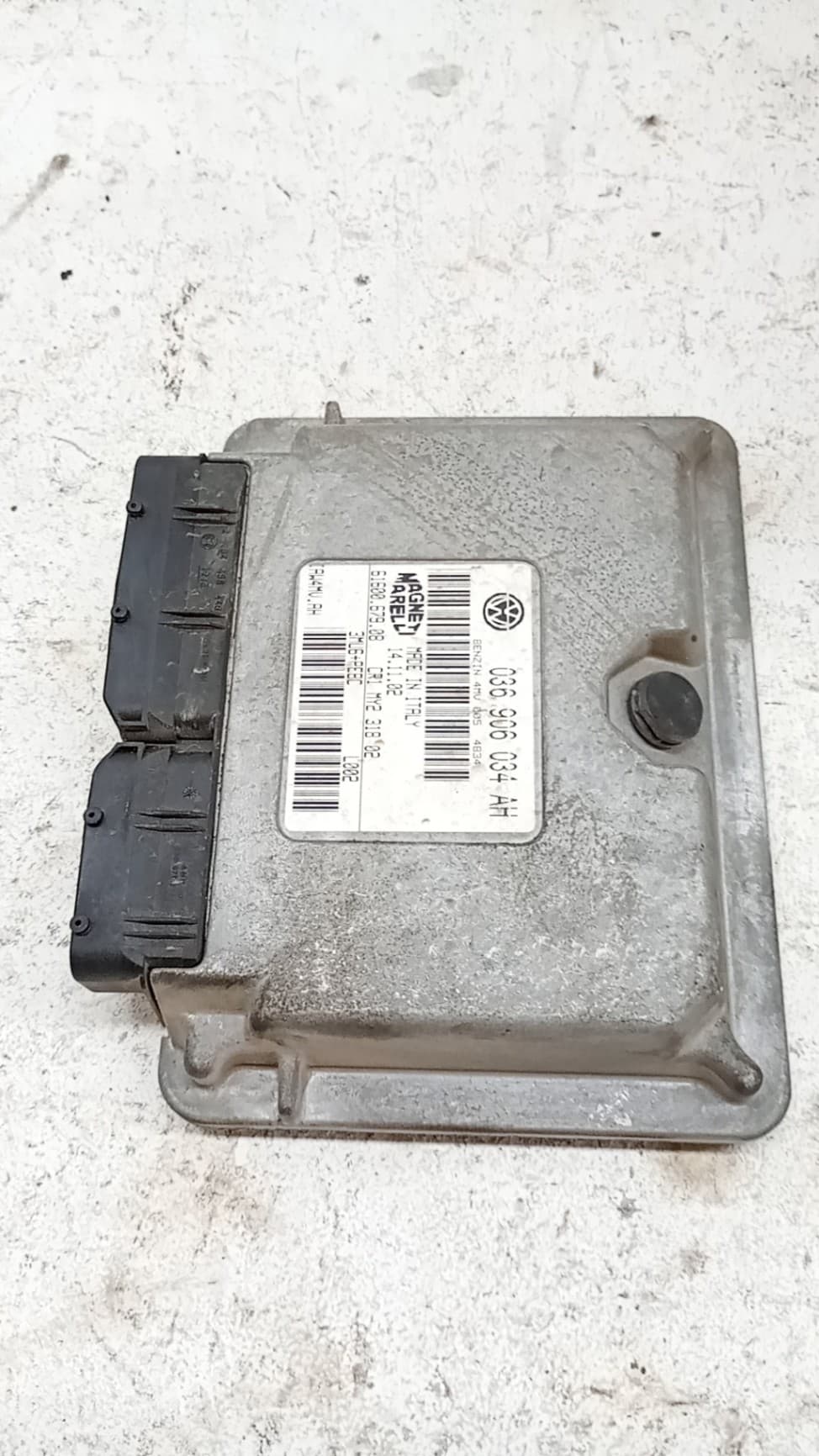 Centralita motor uce SEAT IBIZA (6L1)