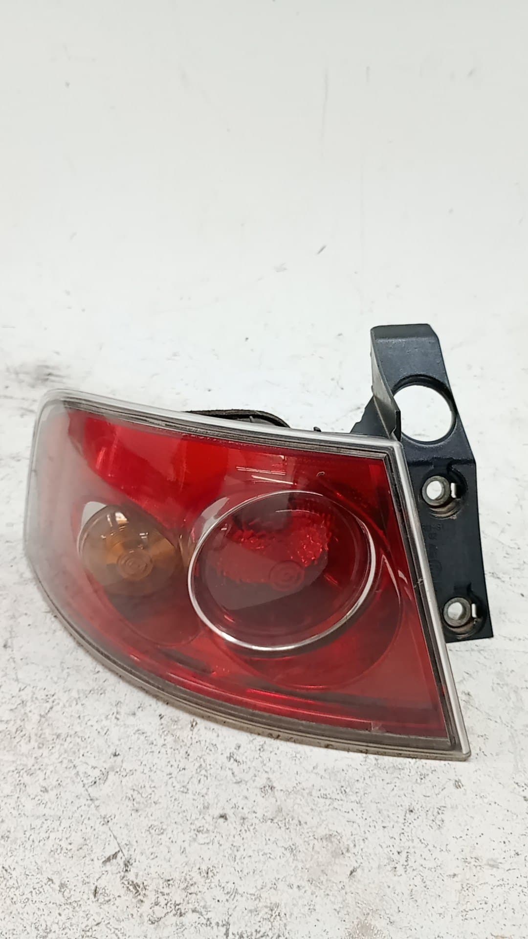 Piloto trasero izquierdo SEAT IBIZA (6L1)