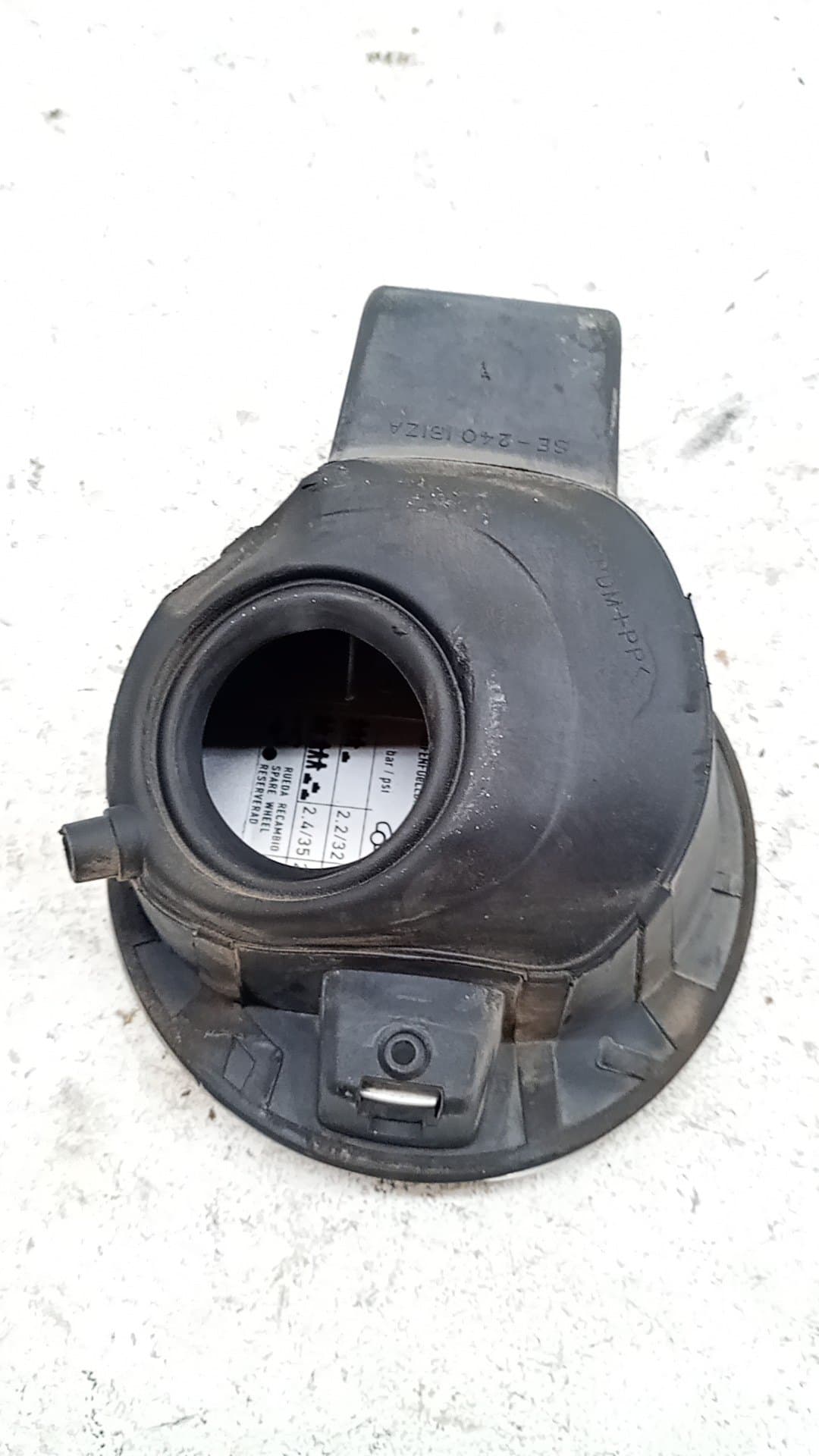 Tapa exterior combustible SEAT IBIZA (6L1) 2