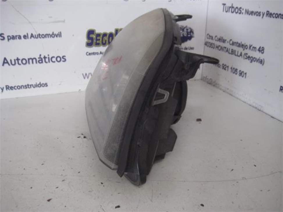 Faro derecho OPEL VECTRA C BERLINA 2