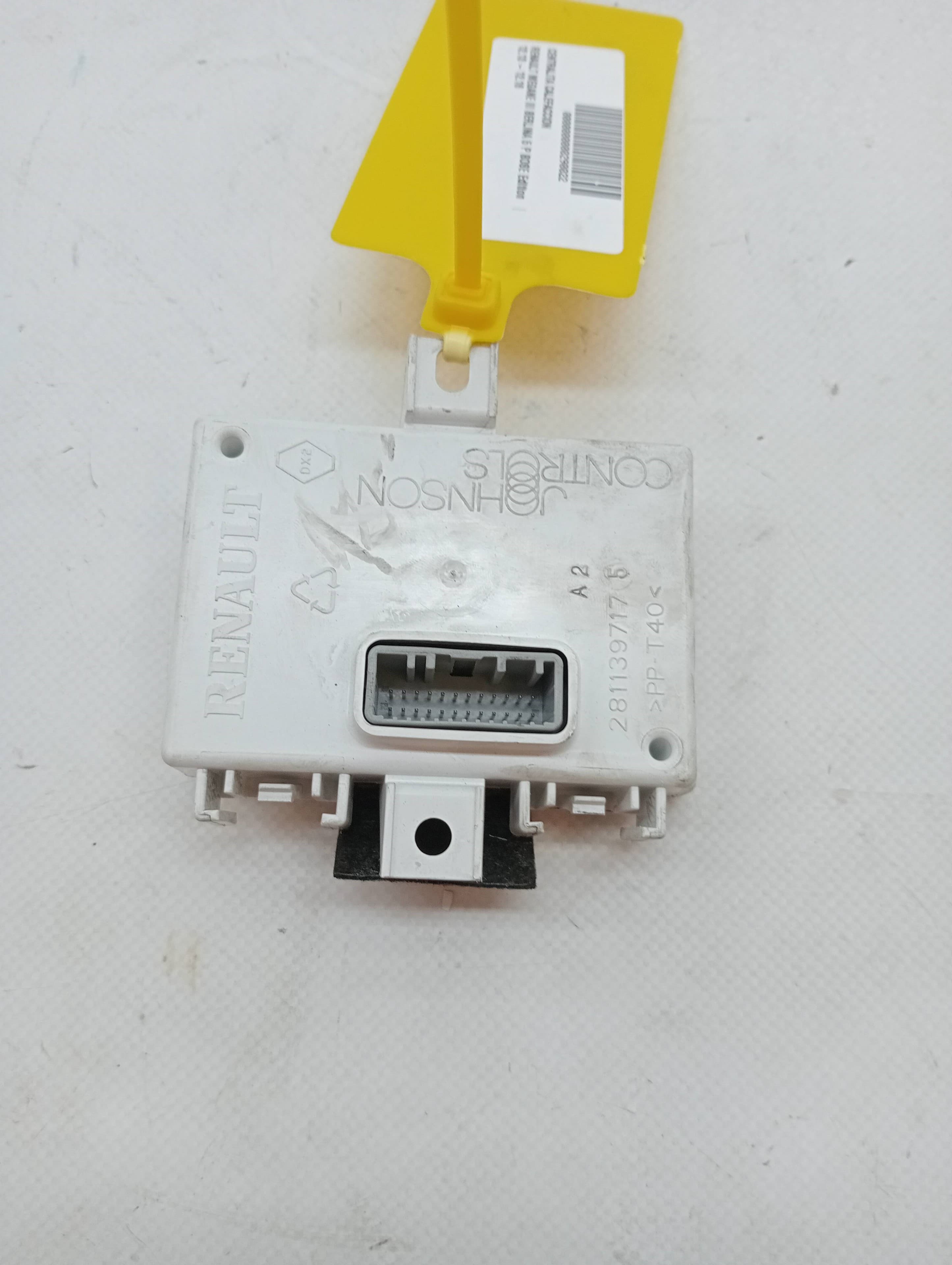 Recambio RENAULT MEGANE III BERLINA 5 P ref. 283468105R