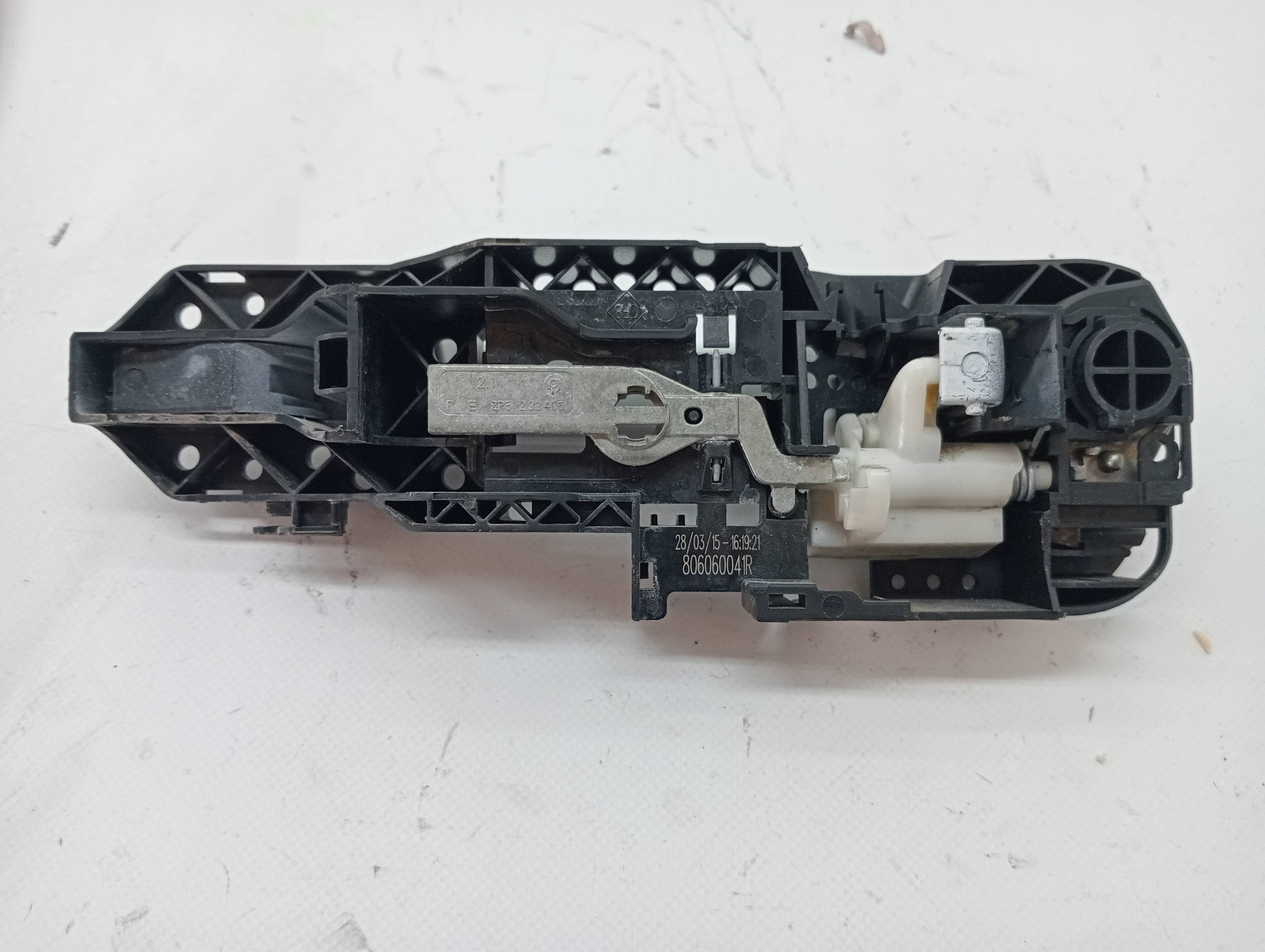 Maneta exterior trasera derecha RENAULT MEGANE III BERLINA 5 P 2
