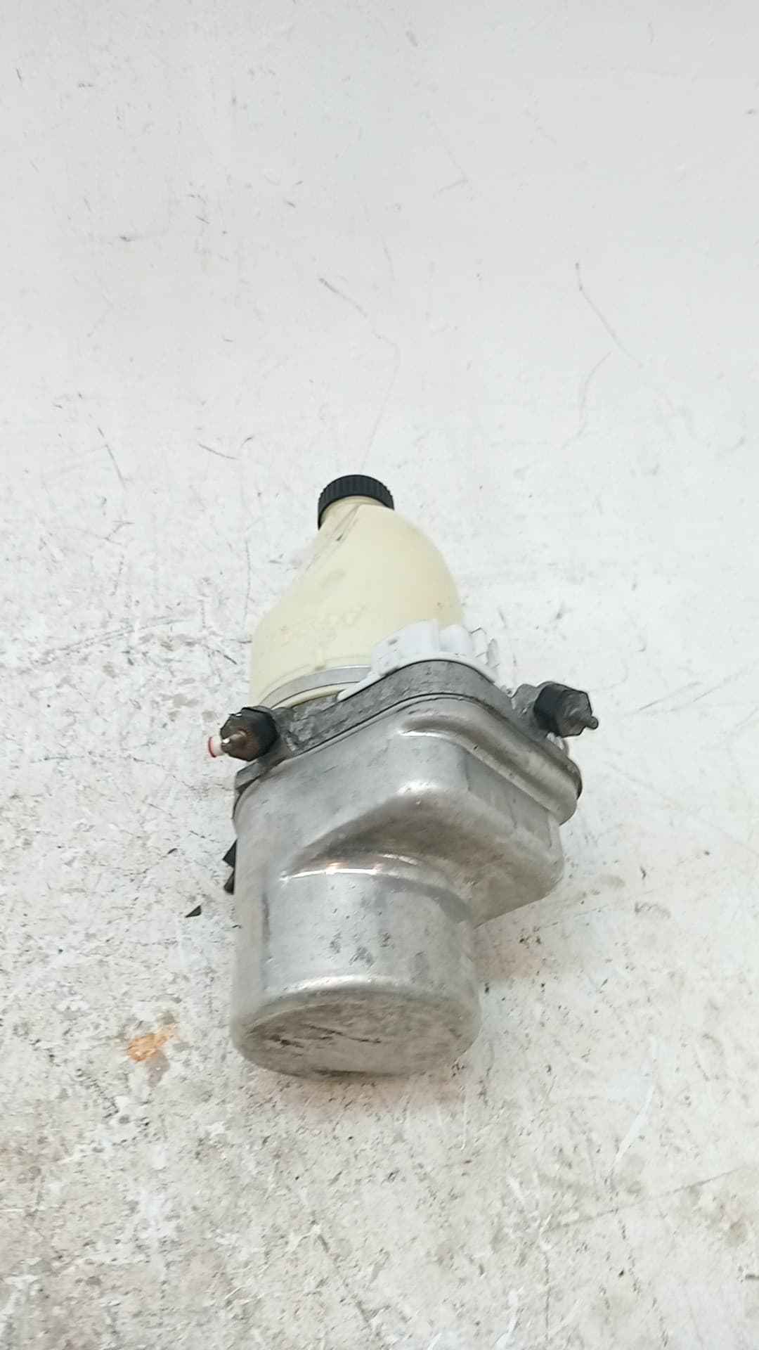 Bomba direccion electrica OPEL VECTRA B BERLINA