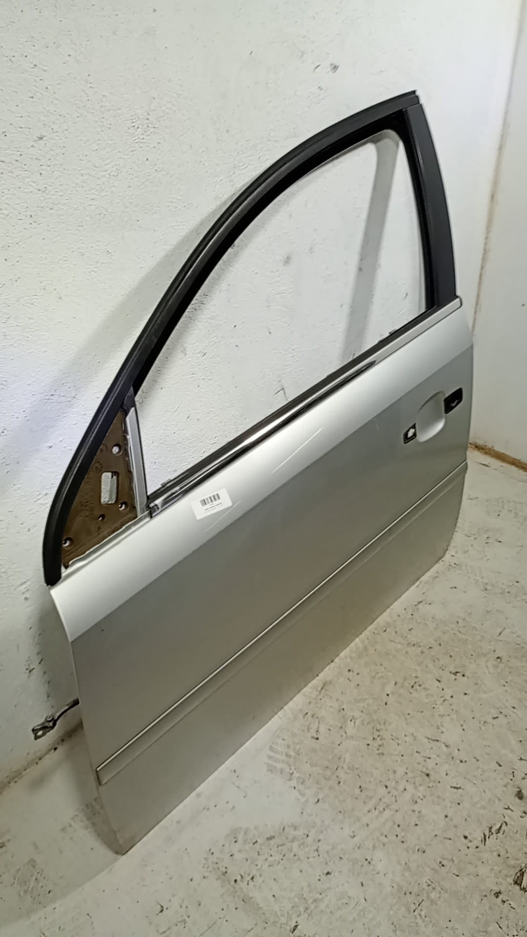 Puerta delantera izquierda OPEL VECTRA B BERLINA 4