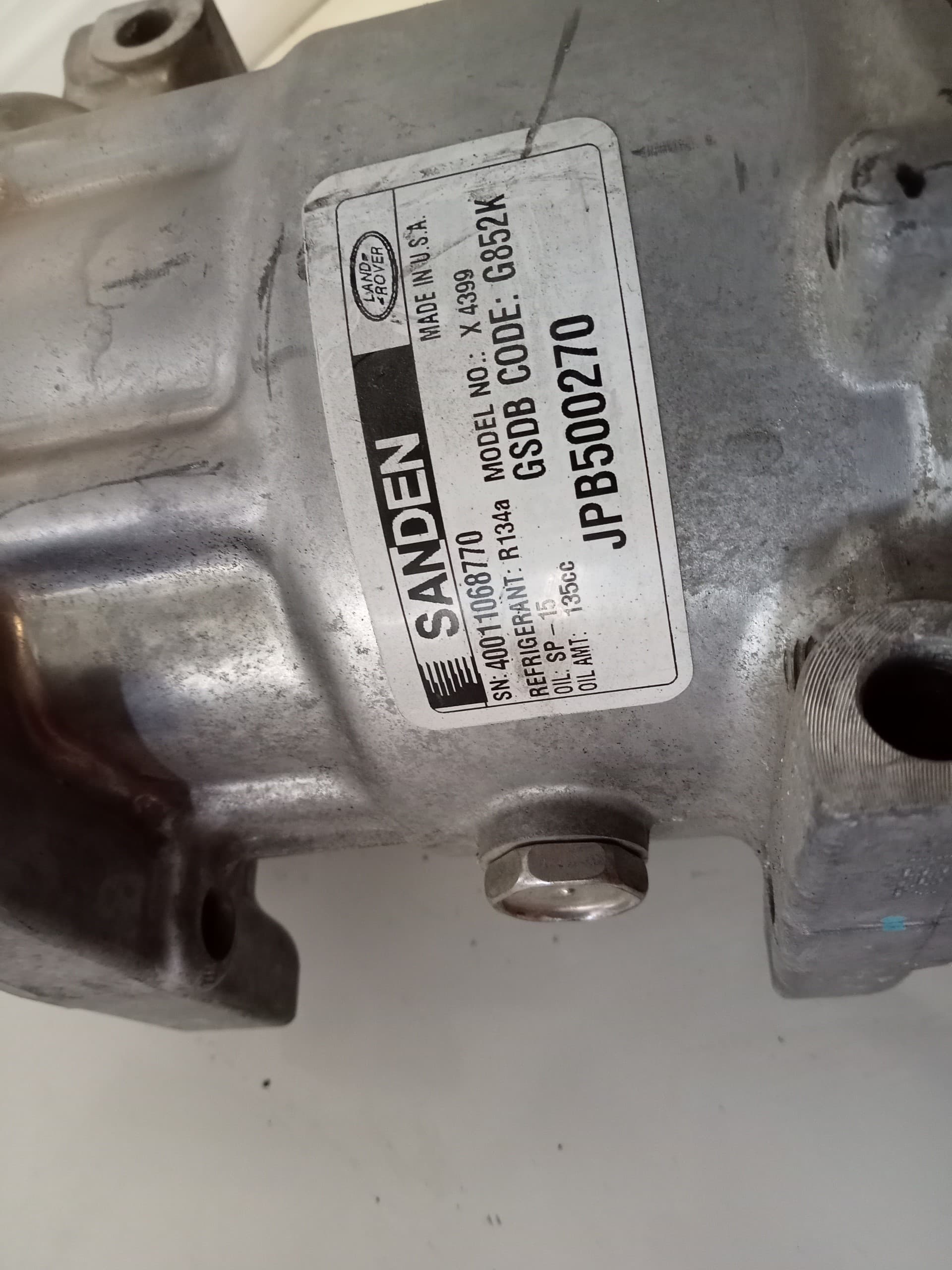 Recambio LAND ROVER DEFENDER (LD) ref. G852K