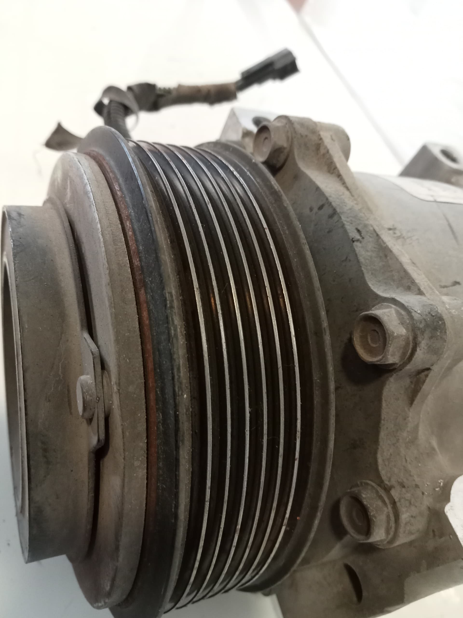Recambio LAND ROVER DEFENDER (LD) ref. G852K 3