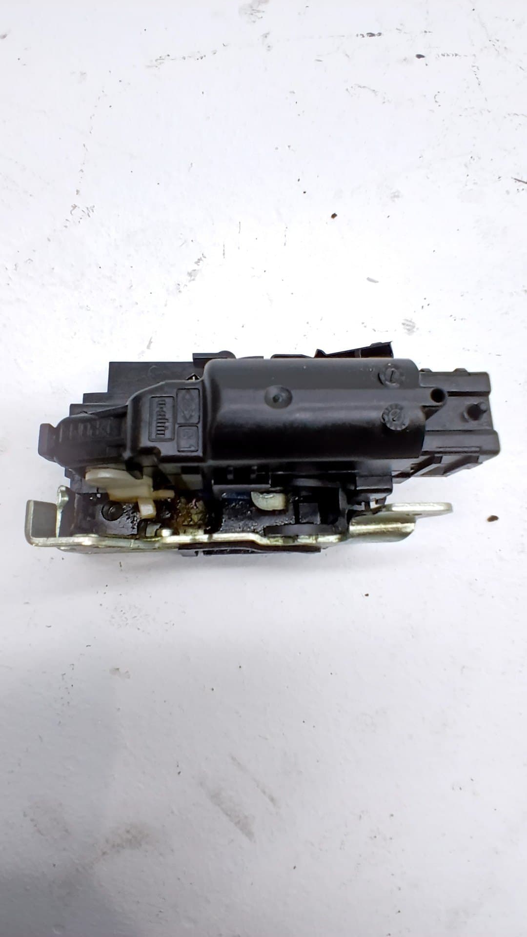 Cerradura maletero / porton RENAULT EXPRESS 2