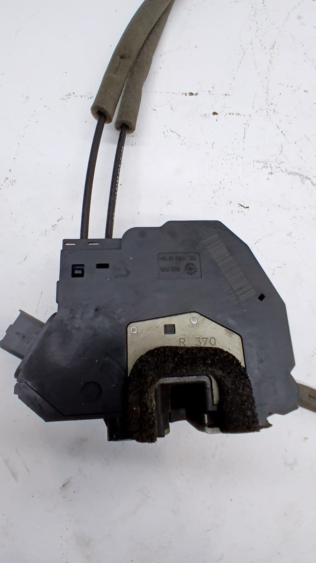 Cerradura puerta lateral derecha RENAULT EXPRESS 2