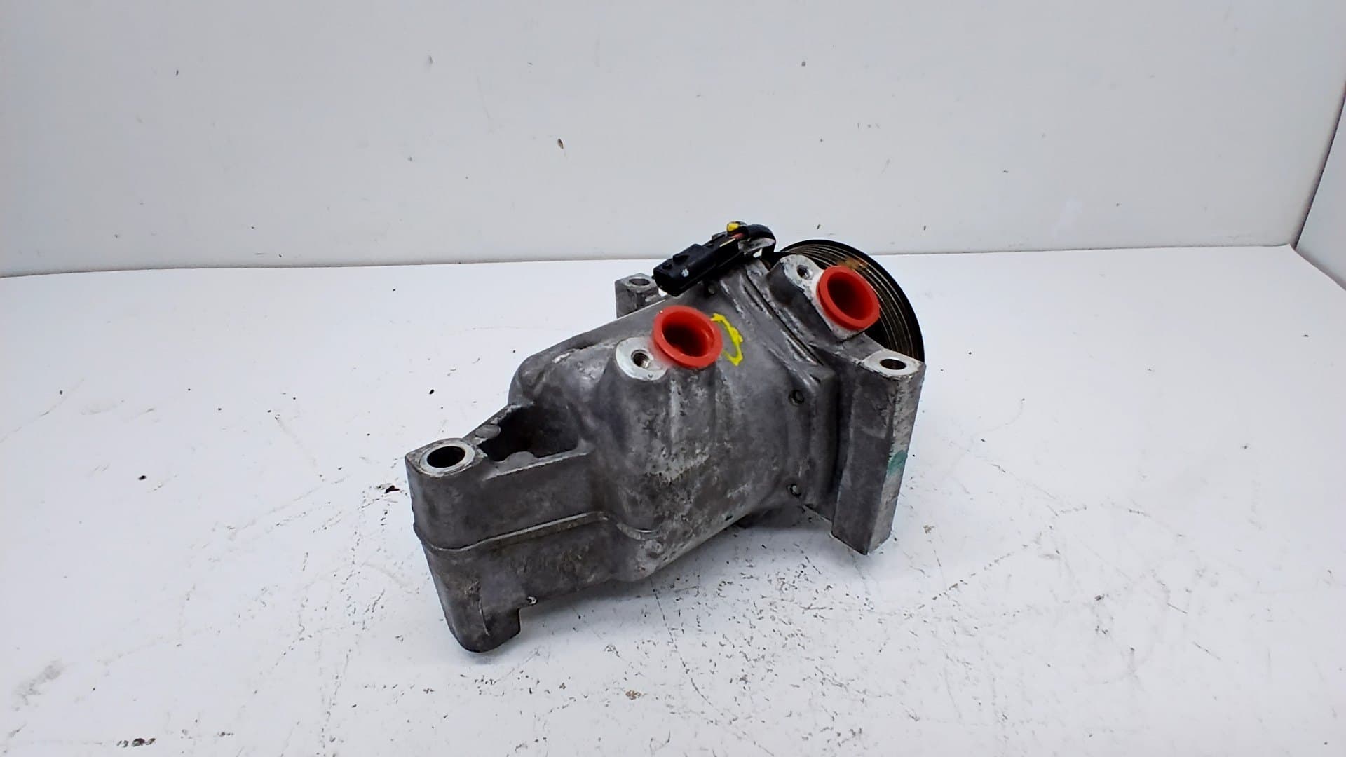 Recambio RENAULT EXPRESS ref. 926008942R 3