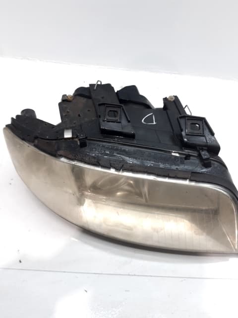 Faro derecho AUDI A6 BERLINA (4B2) 3