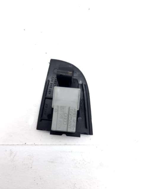 Mando elevalunas delantero derecho AUDI A6 BERLINA (4B2) 2
