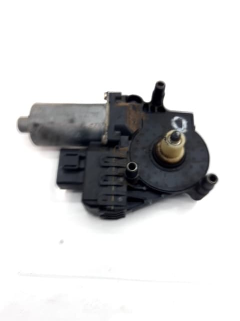 Motor elevalunas delantero derecho AUDI A6 BERLINA (4B2)