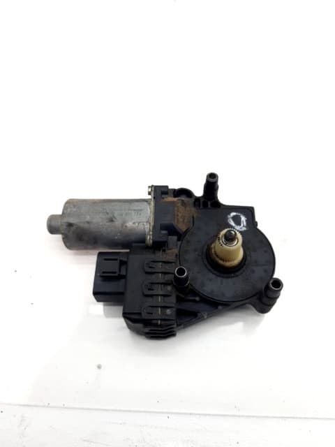 Motor elevalunas delantero derecho AUDI A6 BERLINA (4B2) 3