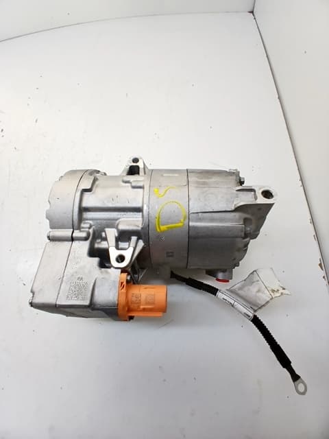 Recambio FIAT 500E ref. 52227625 4