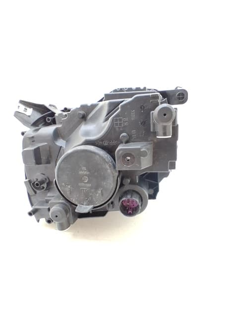 Faro derecho FIAT 500E 2