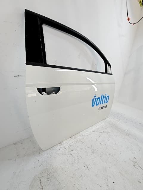 Puerta delantera derecha FIAT 500E 4