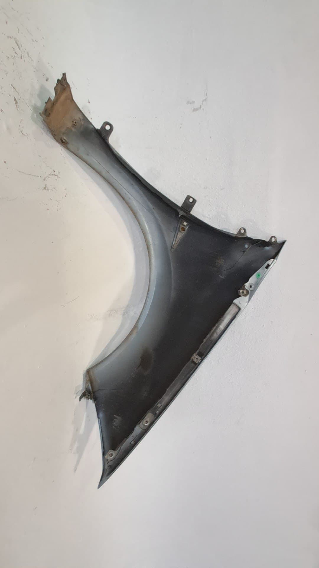 Aleta delantera izquierda RENAULT MEGANE II BERLINA 3P 2