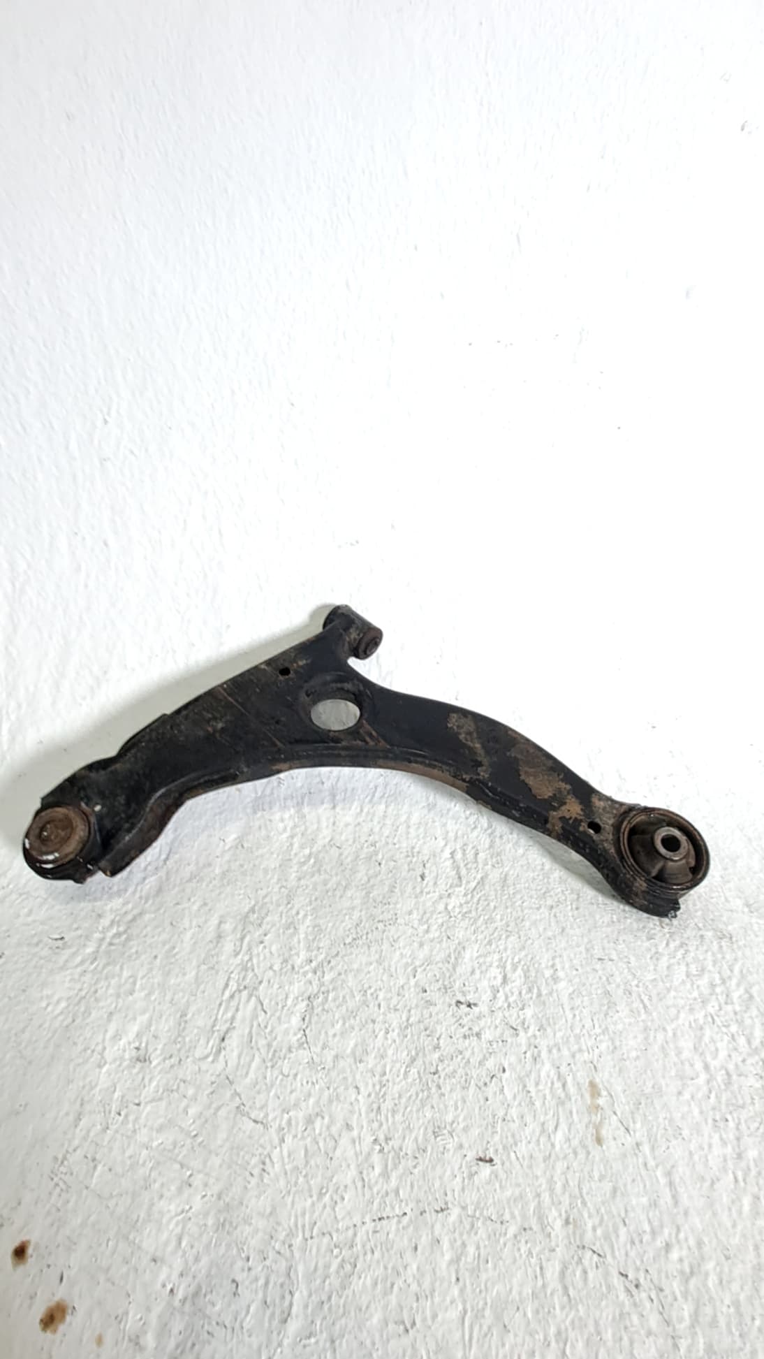 Brazo suspension inferior delantero derecho HYUNDAI MATRIX (FC) 2