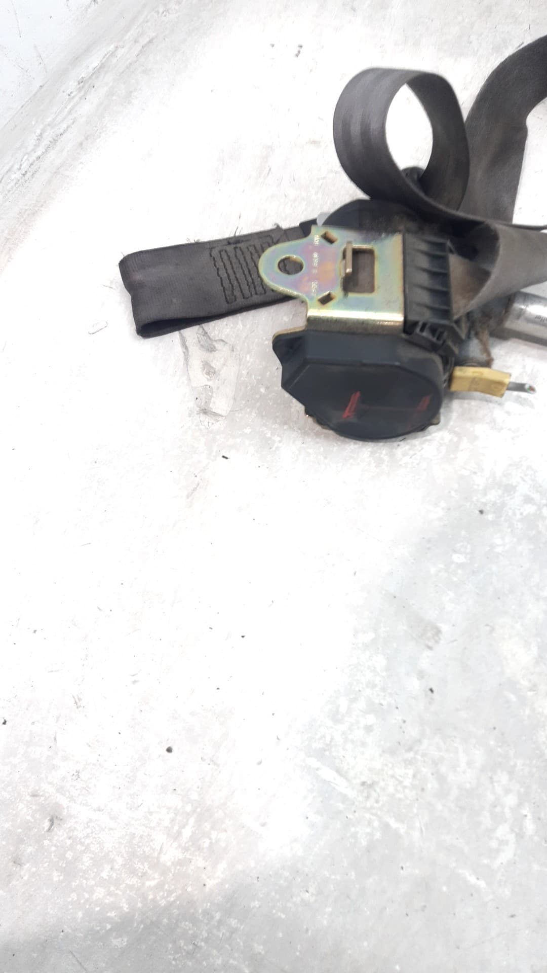 Cinturon seguridad delantero izquierdo AUDI A3 (8L) 3