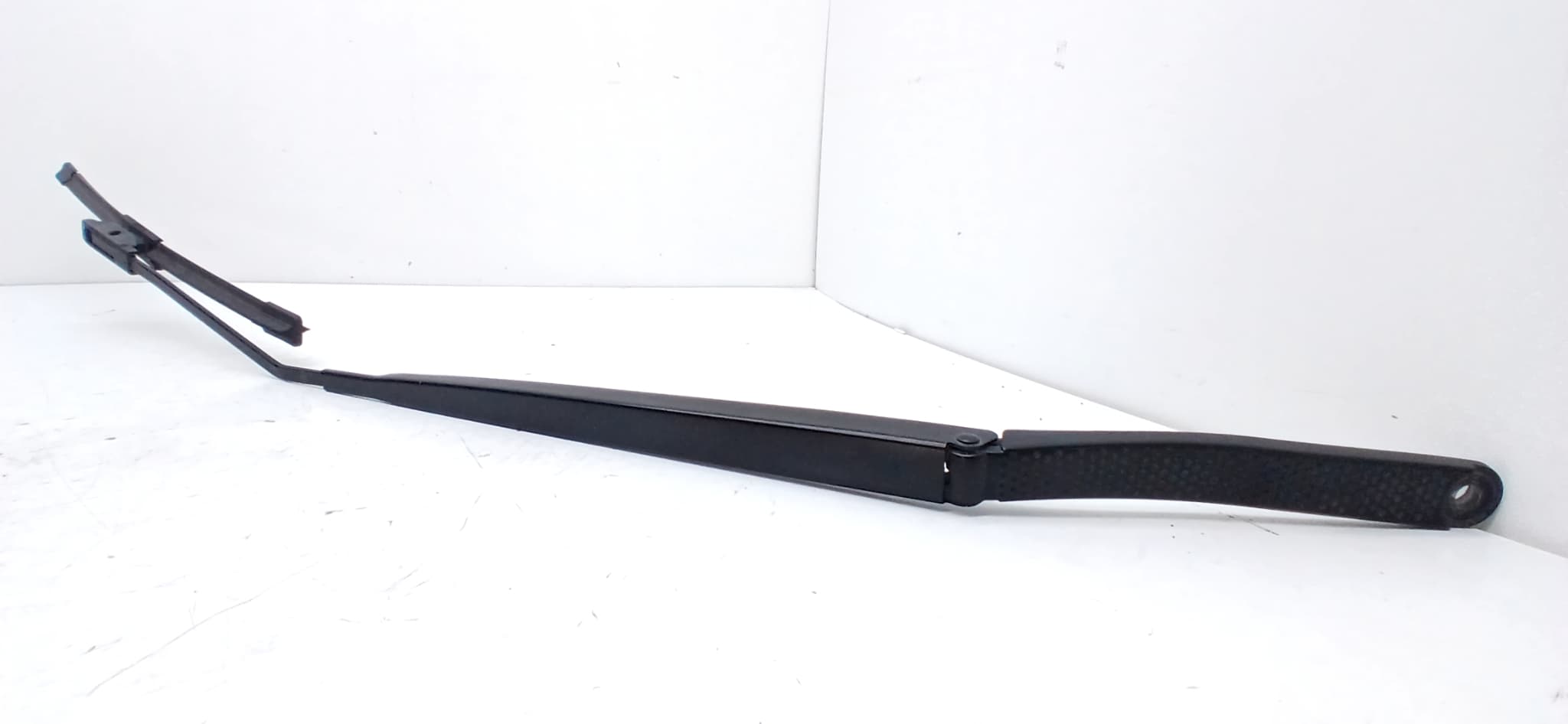 Brazo limpia delantero derecho RENAULT CLIO IV GRANDTOUR 2