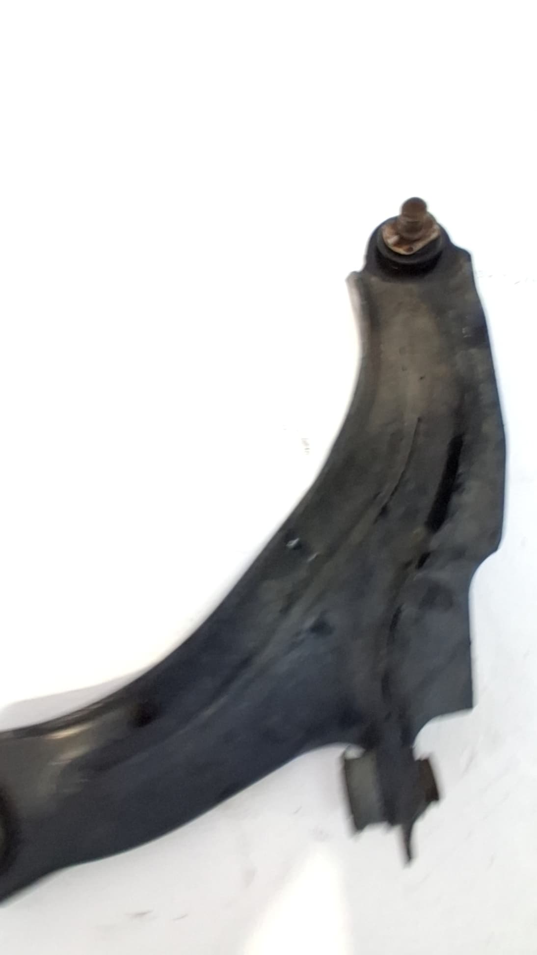 Brazo suspension inferior delantero izquierdo RENAULT CLIO IV GRANDTOUR